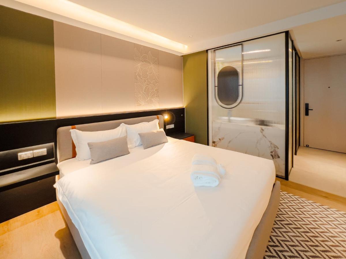 Отель Cha Chiangmai Luxury Чиангмай Экстерьер фото