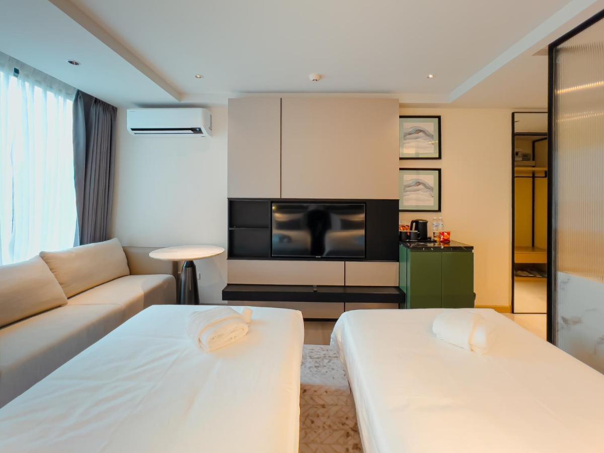 Отель Cha Chiangmai Luxury Чиангмай Экстерьер фото