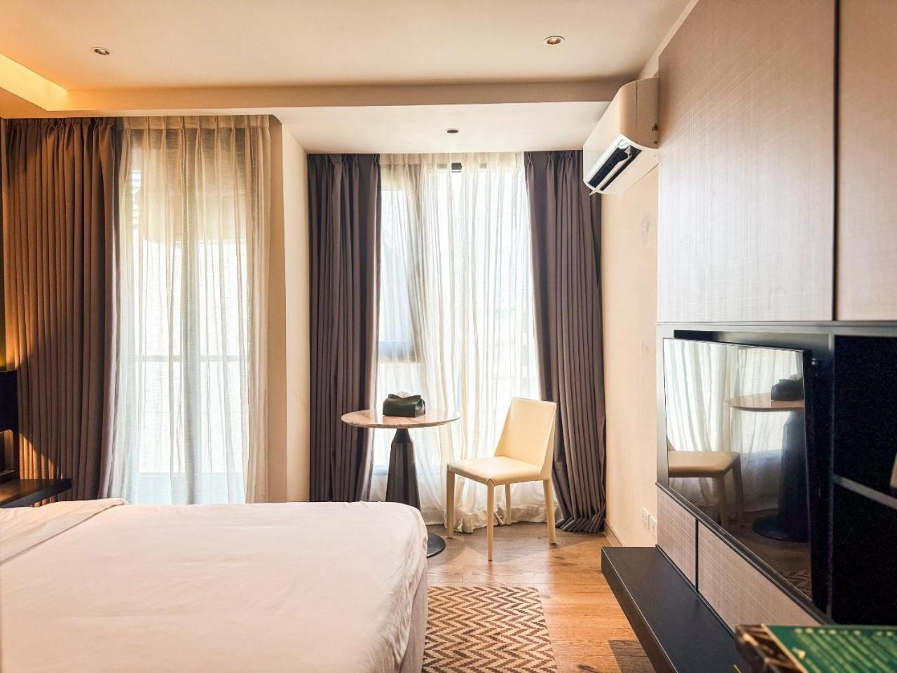 Отель Cha Chiangmai Luxury Чиангмай Экстерьер фото